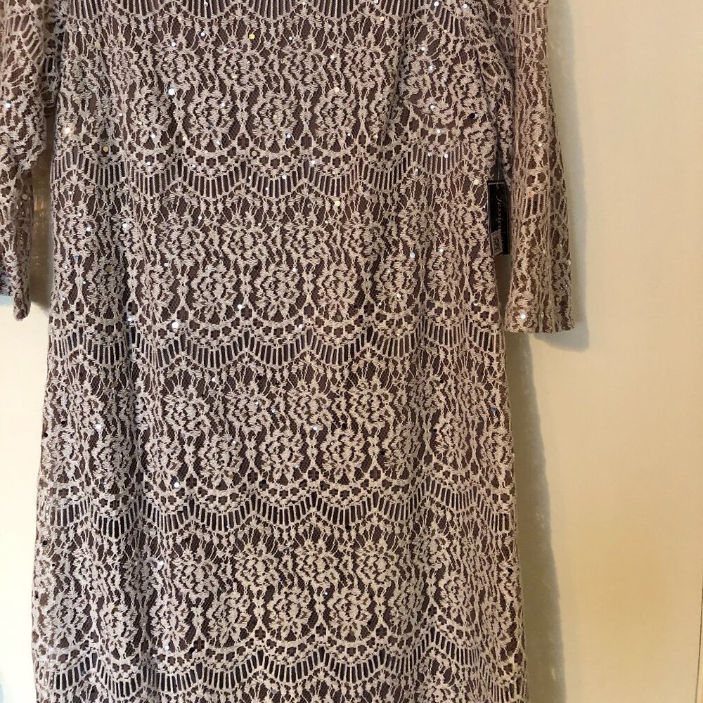 Jessica Howard 10P Knee Length Sheath Dress